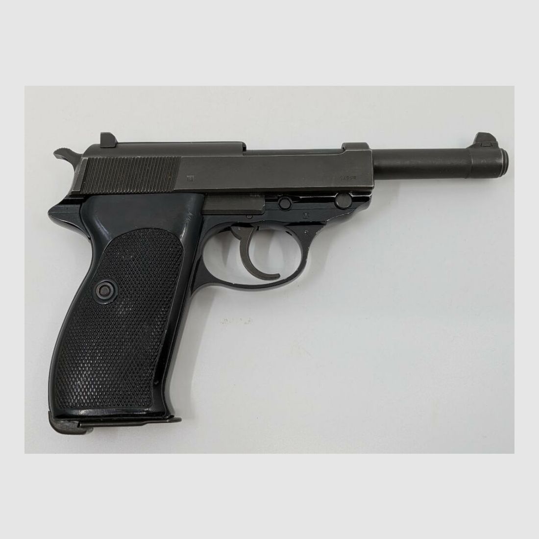 Walther P1