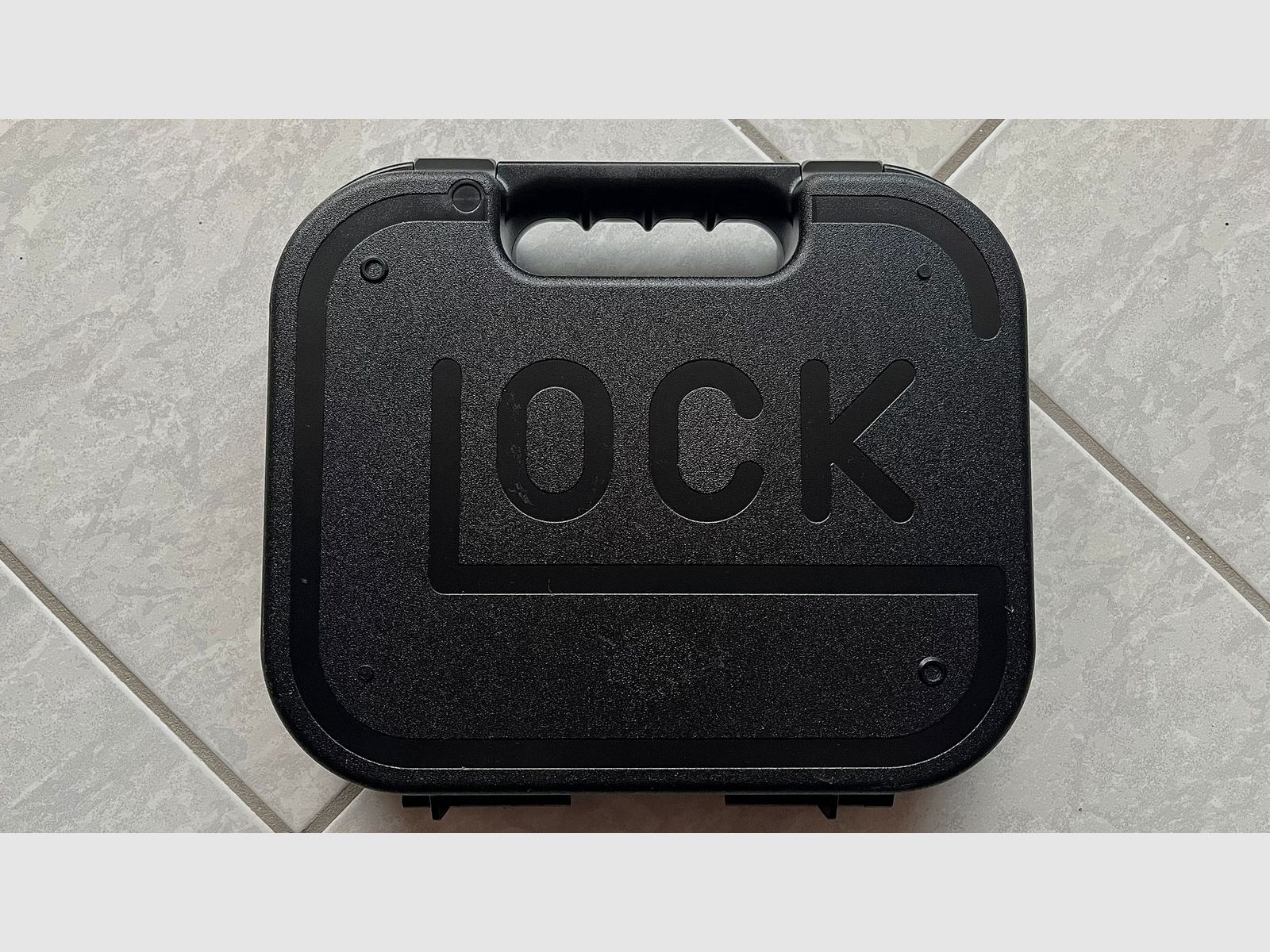 Glock 17 Gen 5 9mm P.A.K. Erste Edition Umarex - Neuzustand - mit originalem Glock Koffer und Zubehör (Vollständiges Set)