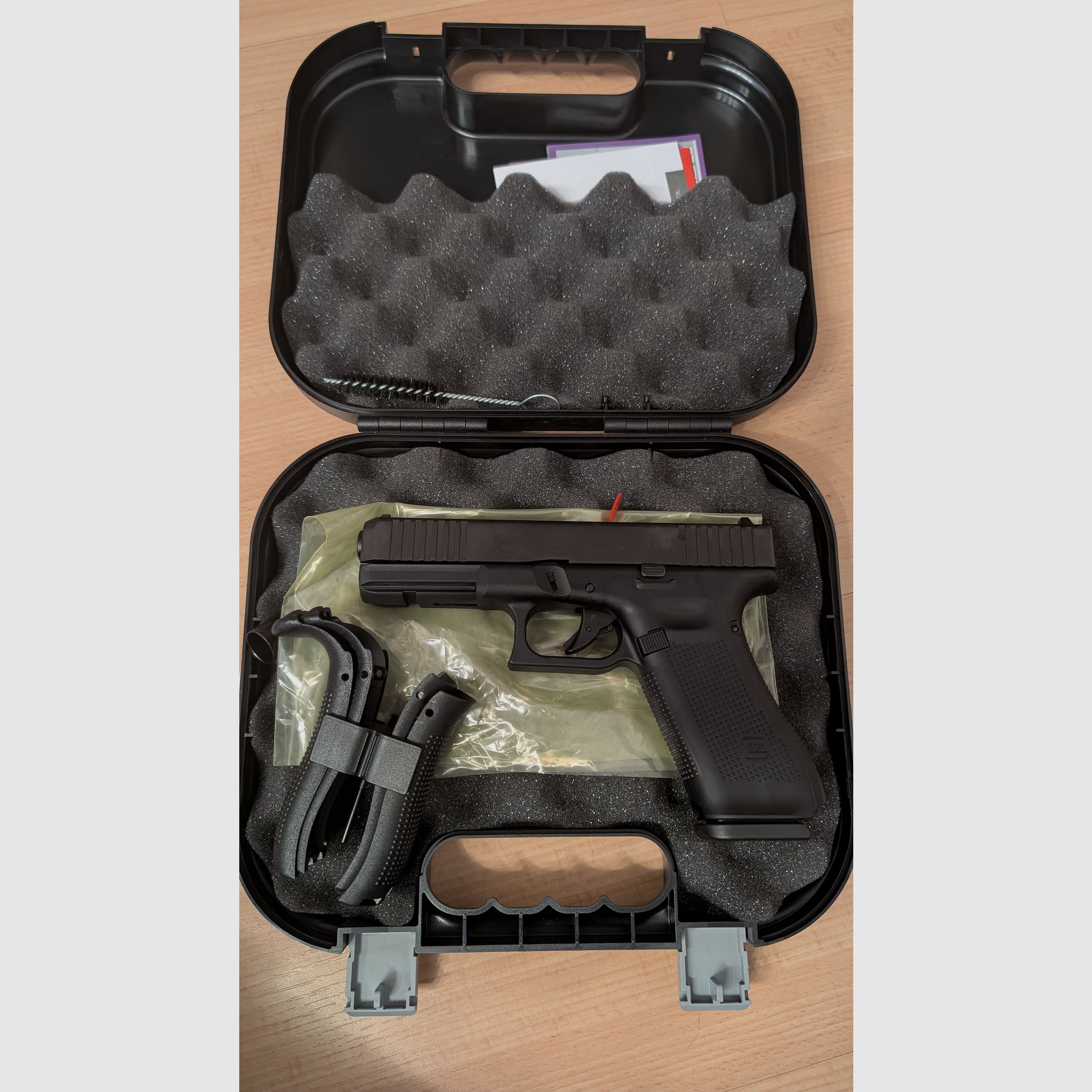 Glock 17 Gen 5 Stahlverschluss 9mm PAK
