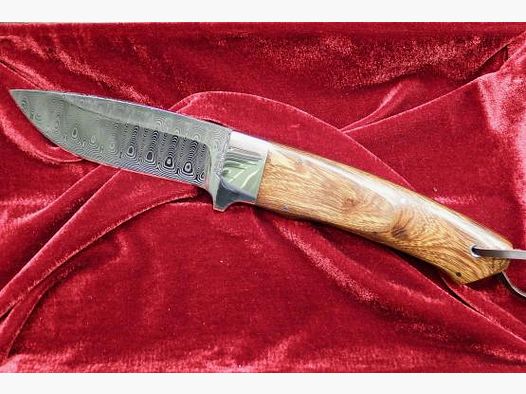 DNC Hannibal Ironwood coltello da caccia damasco
