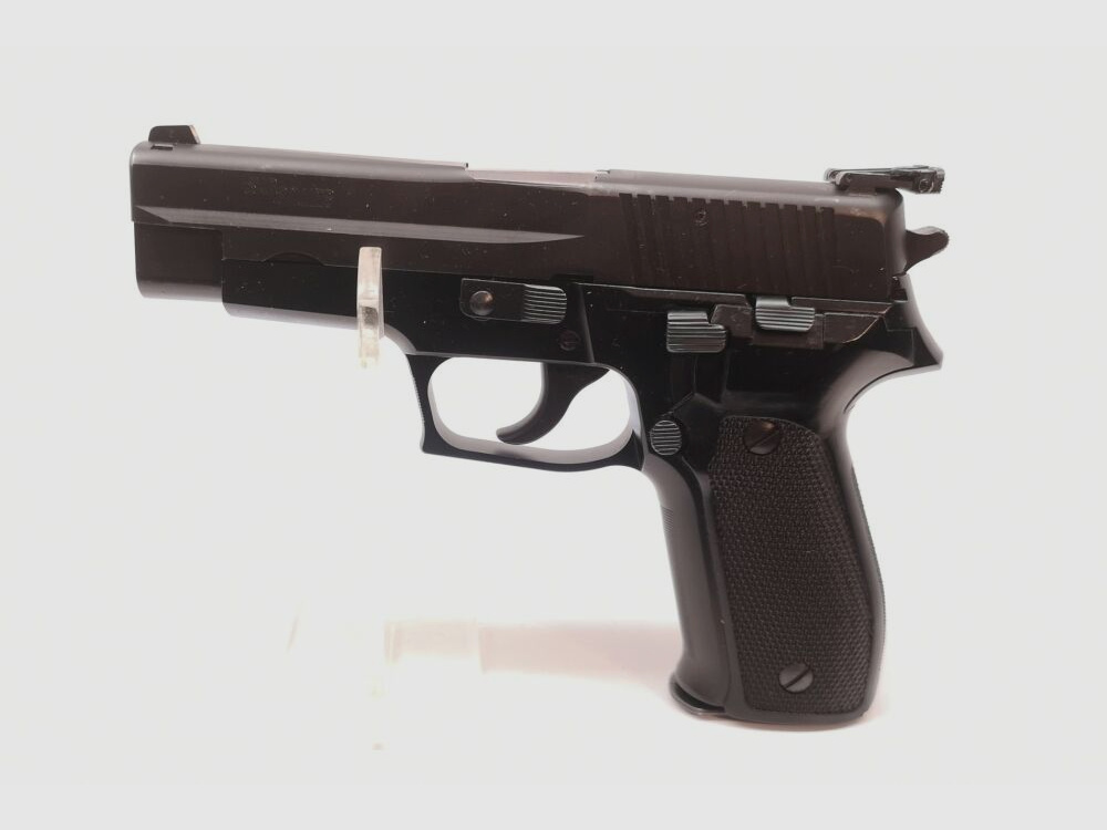 SIG Sauer P226