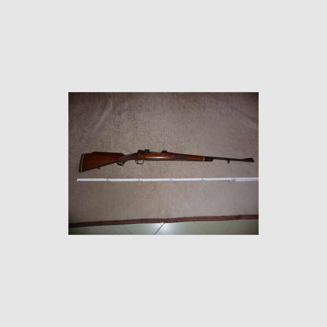 Original Mauser 98er Repetierer mit Historie: Kal. 9,3x62, Lauflänge ca. 60cm, EAW Schwenkmontage,