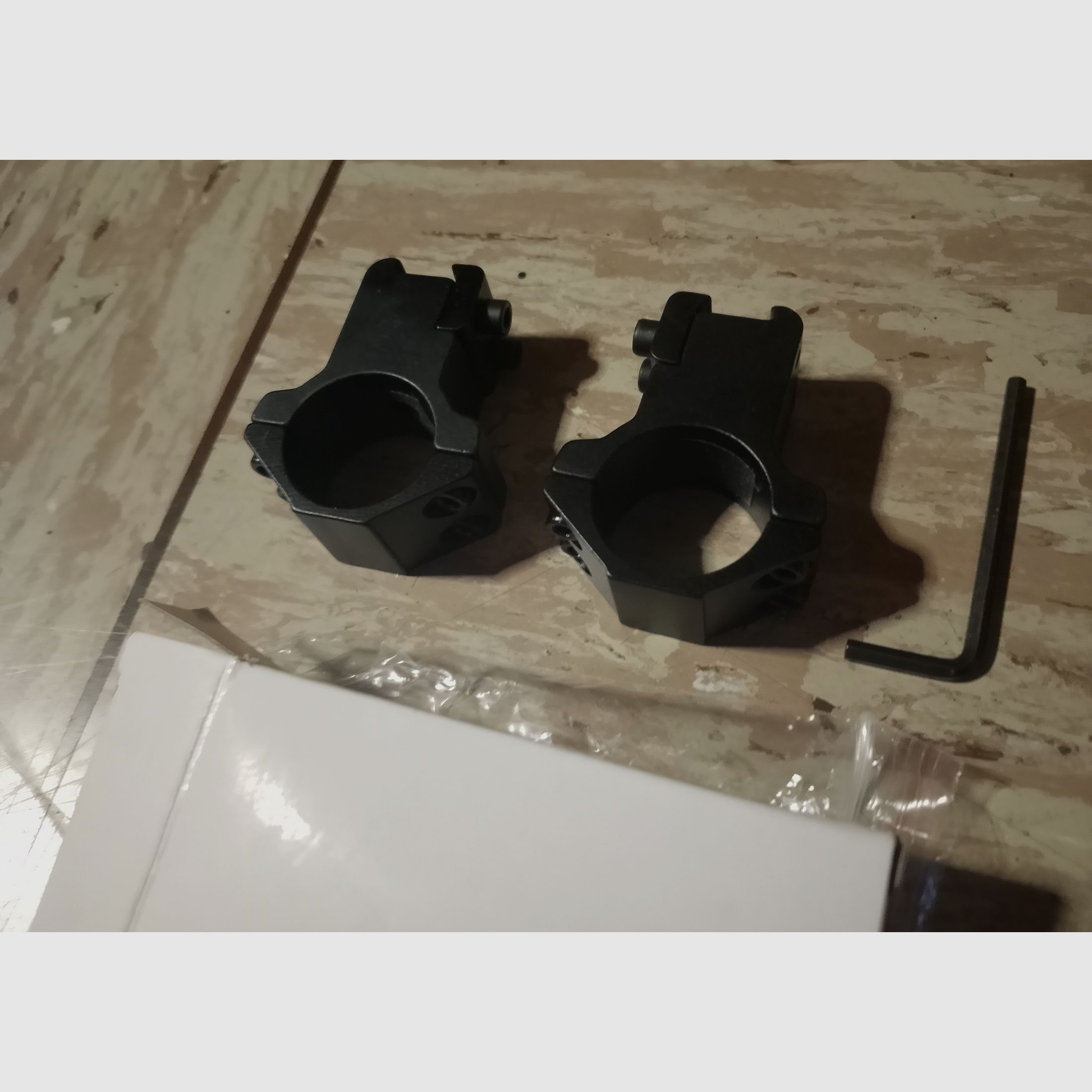 Nowe czarne pierścienie montażowe do celownika, adapter na szynę 11mm Picatinny, średnica 25mm