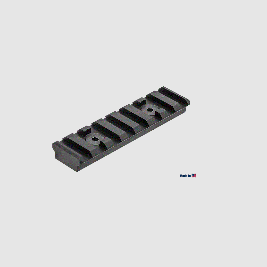 Sezione di rail Picatinny a 8 slot UTG PRO M-LOK®, Nera