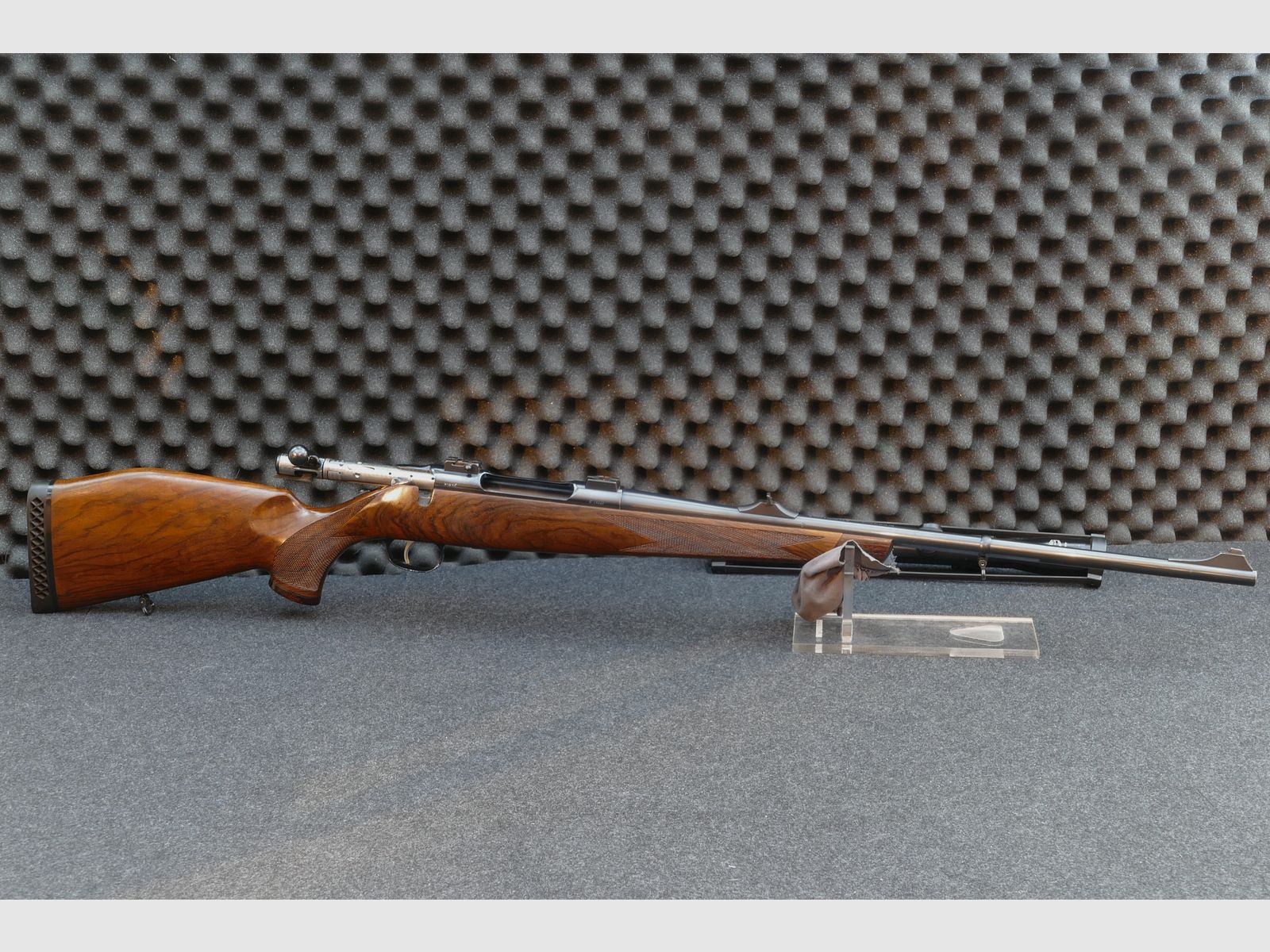 Sauer (Eckernförde) model 90, .30-06Spr – lepsza klasa drewna - Wspaniały stan