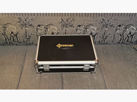 Crosman 2240 with 2x stock, wooden grips Red Dot, metal update, tuning trigger, case