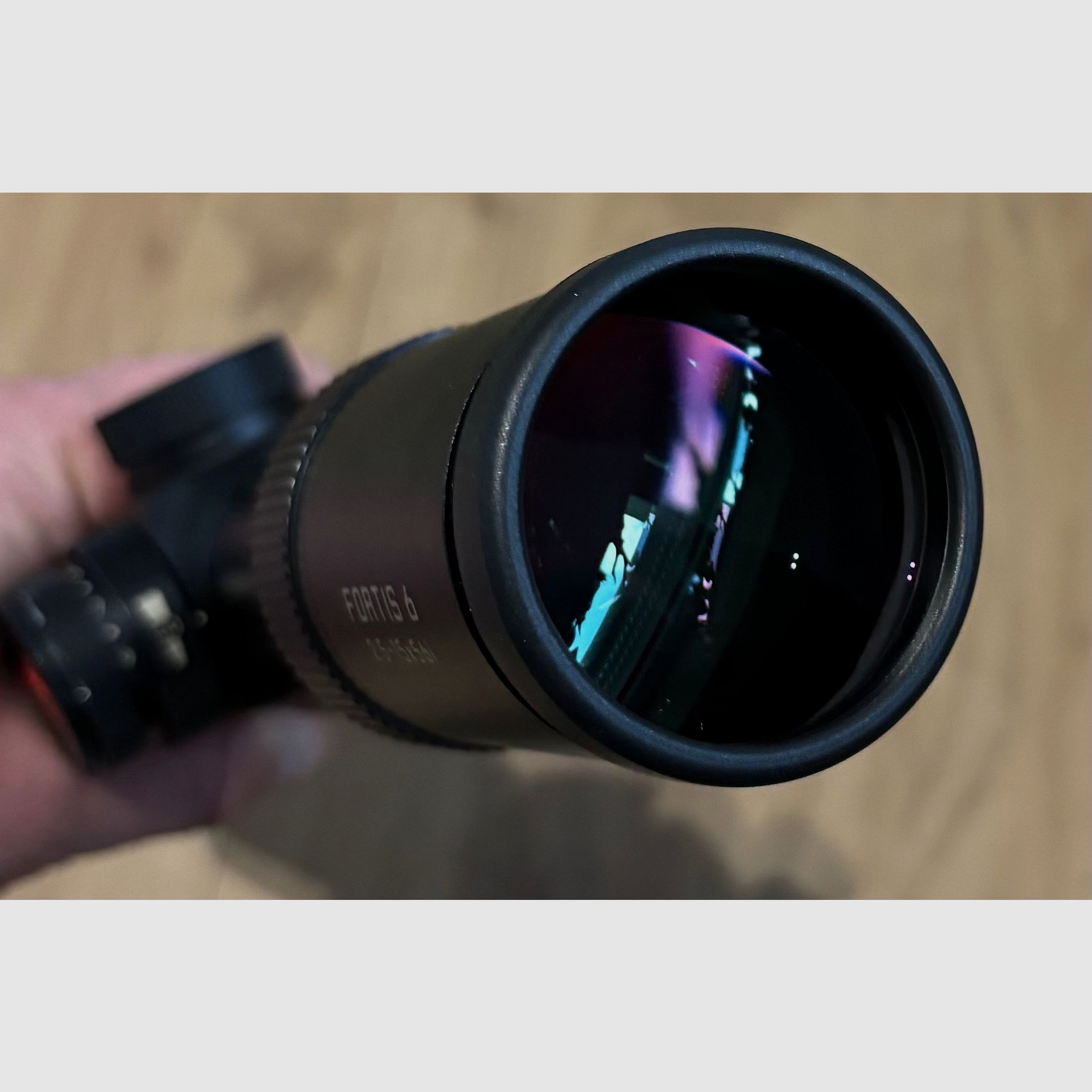 Leica Fortis 6 2.5-15x56 LA4