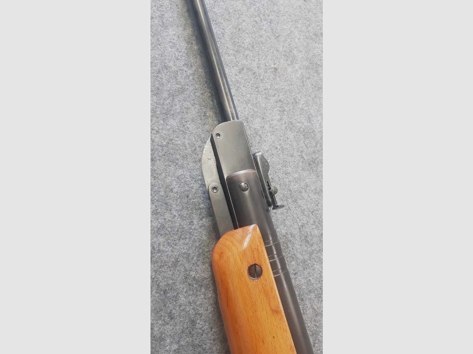 Seitlich verschraubt !!!  Seltene Ausführung  schönes Haenel Mod.  III-284   III 284 cal. 4,5mm Diabolo