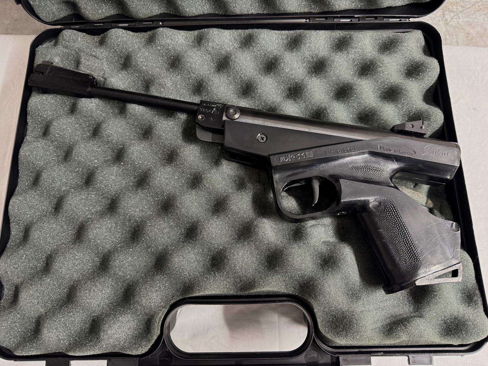Baikal air pistol MP-53M, caliber 4.5 mm with ammunition