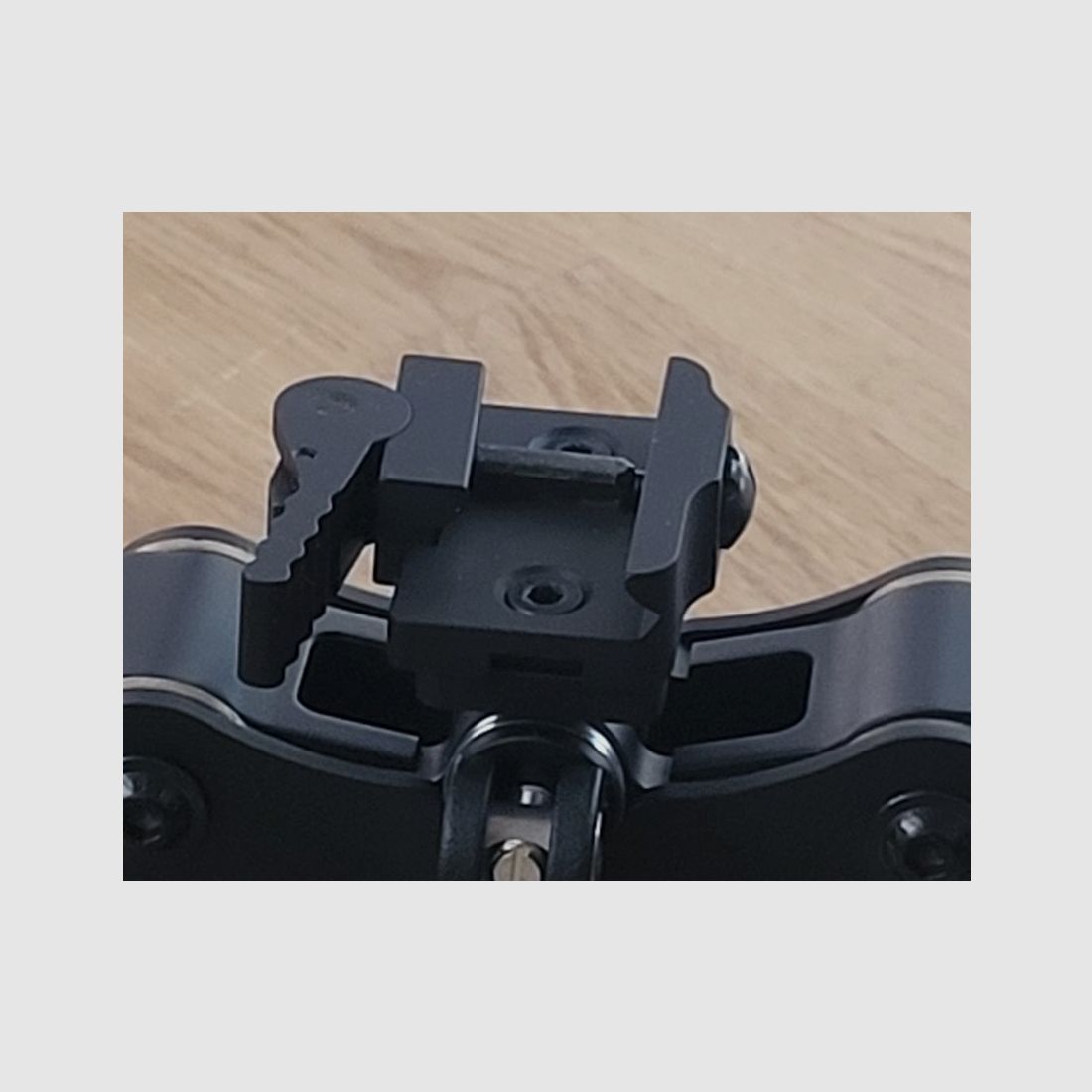 Bears Bipods Standart ohne Erddorn, Upgrade mit Schnellverstellung