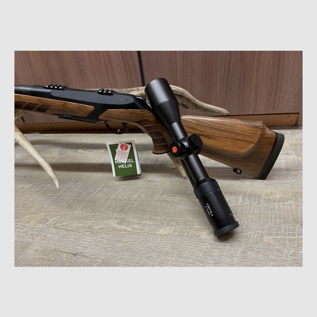 Merkel	 RX Helix Lady DS, mit Leica Fortis 6 2-12x50 i