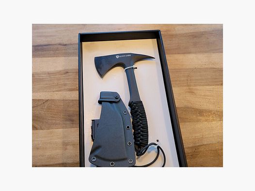 Black Label Shock N' Awe Tomahawk
