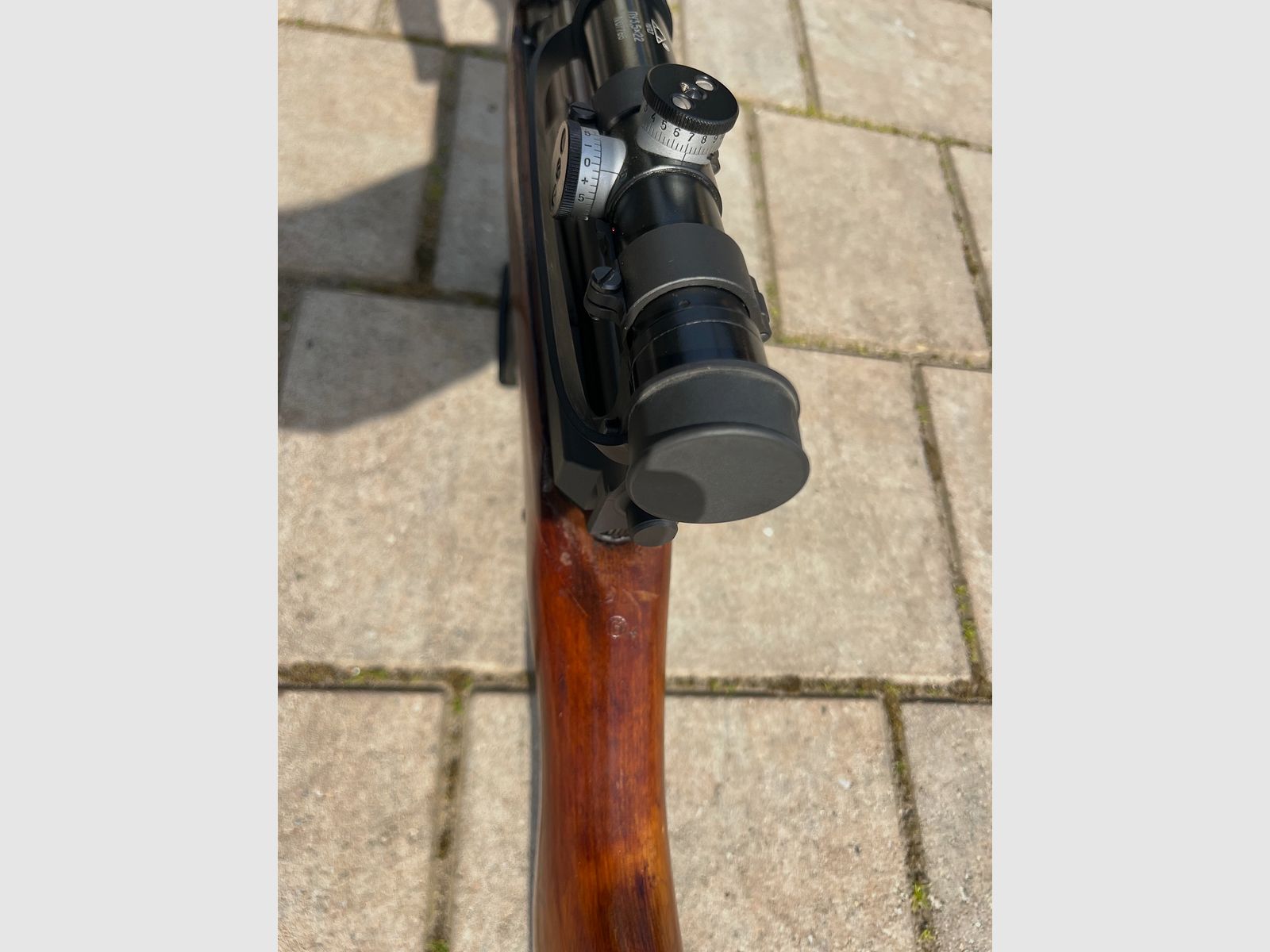 Vends Tokarev SWT-40, en tant que fusil de sniper, SSG au calibre 7,62x54R