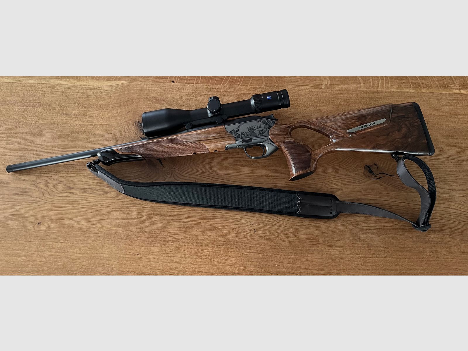 Blaser R8 Success Luxus mit Visierung