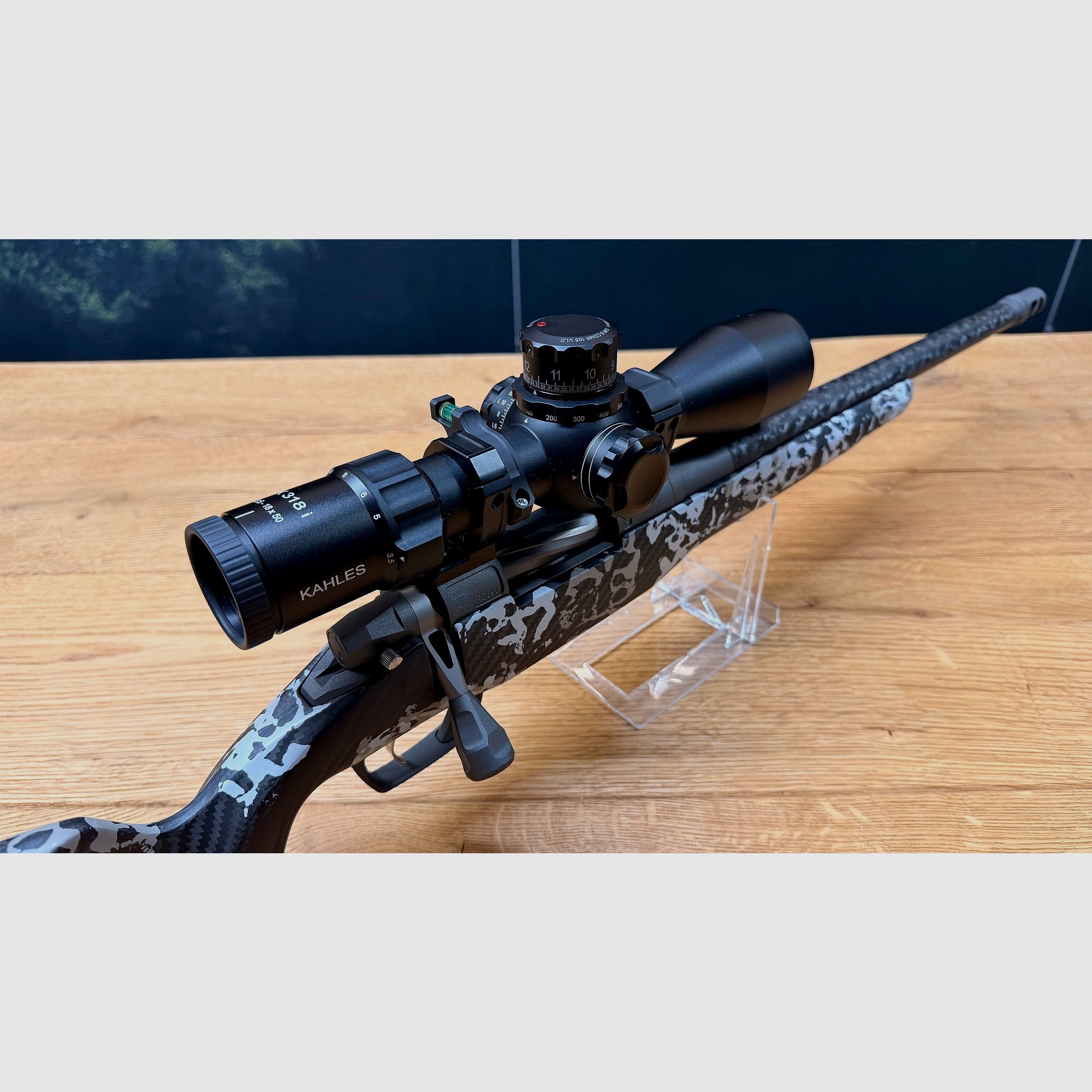 Gunwerks ClymR / 6 Creedmoor / LL 18" / con sistema in titanio / Kahles K318i 3,5-18x50