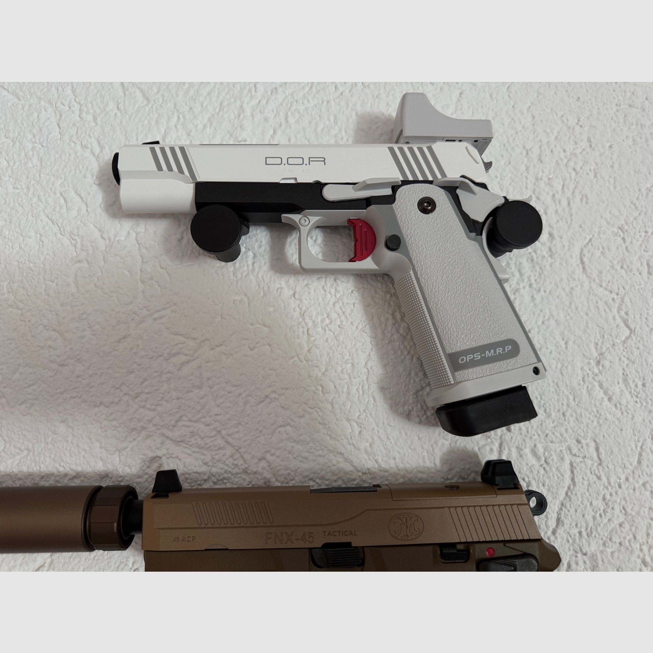 Airsoft Sammlung komplett zu Verkaufen, 6 Gewehre & 5 Pistolen sowie Zubehör ohne Ende        ALLES KOMPLETT NEU