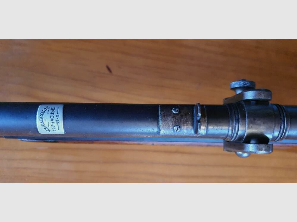 Fusil à répétition Sharps 1874 de milieu de gamme