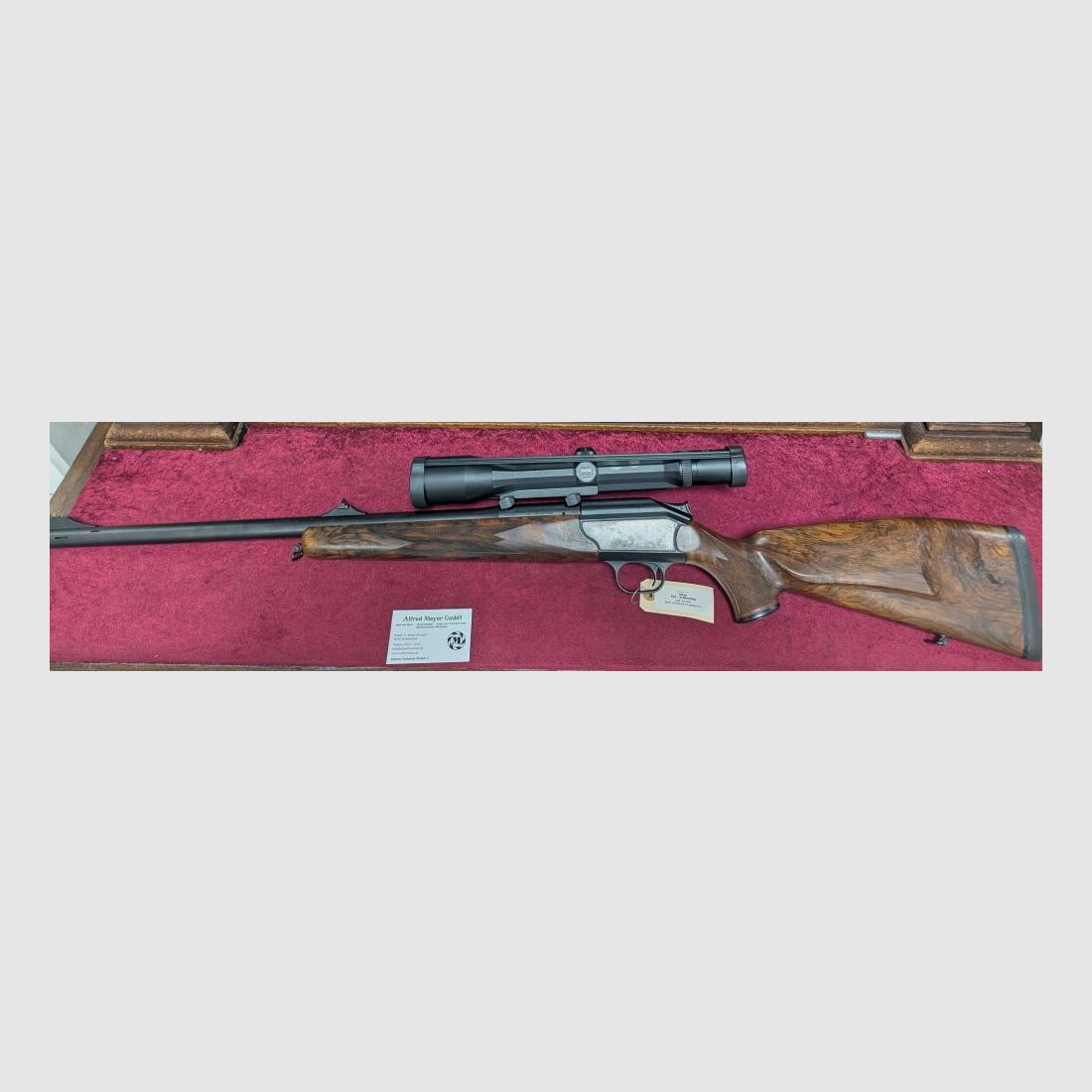 Blaser R93 Luxus, imagen 1 de 3