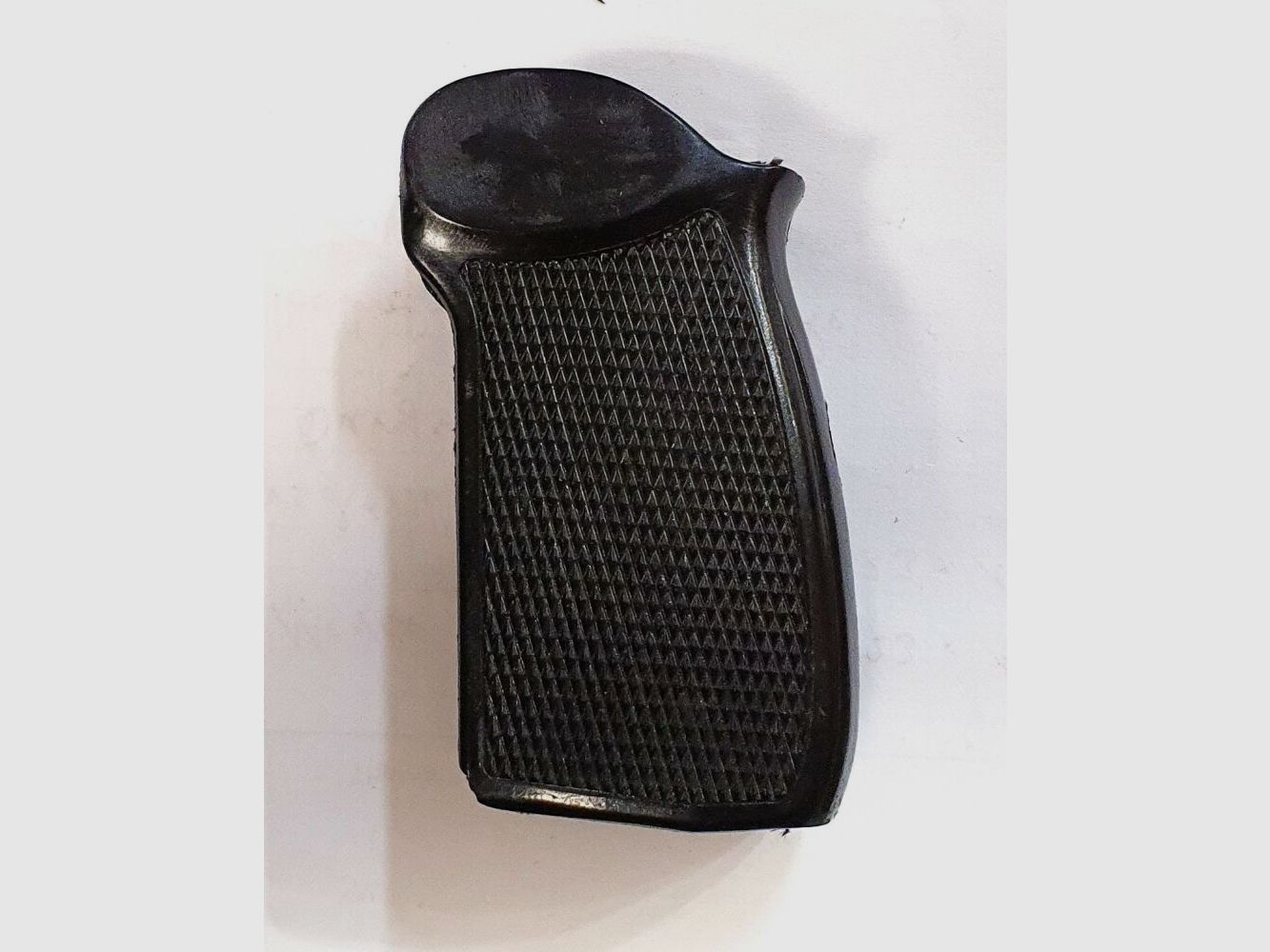 Onbekend grip shell voor pistool DDR Makarov
