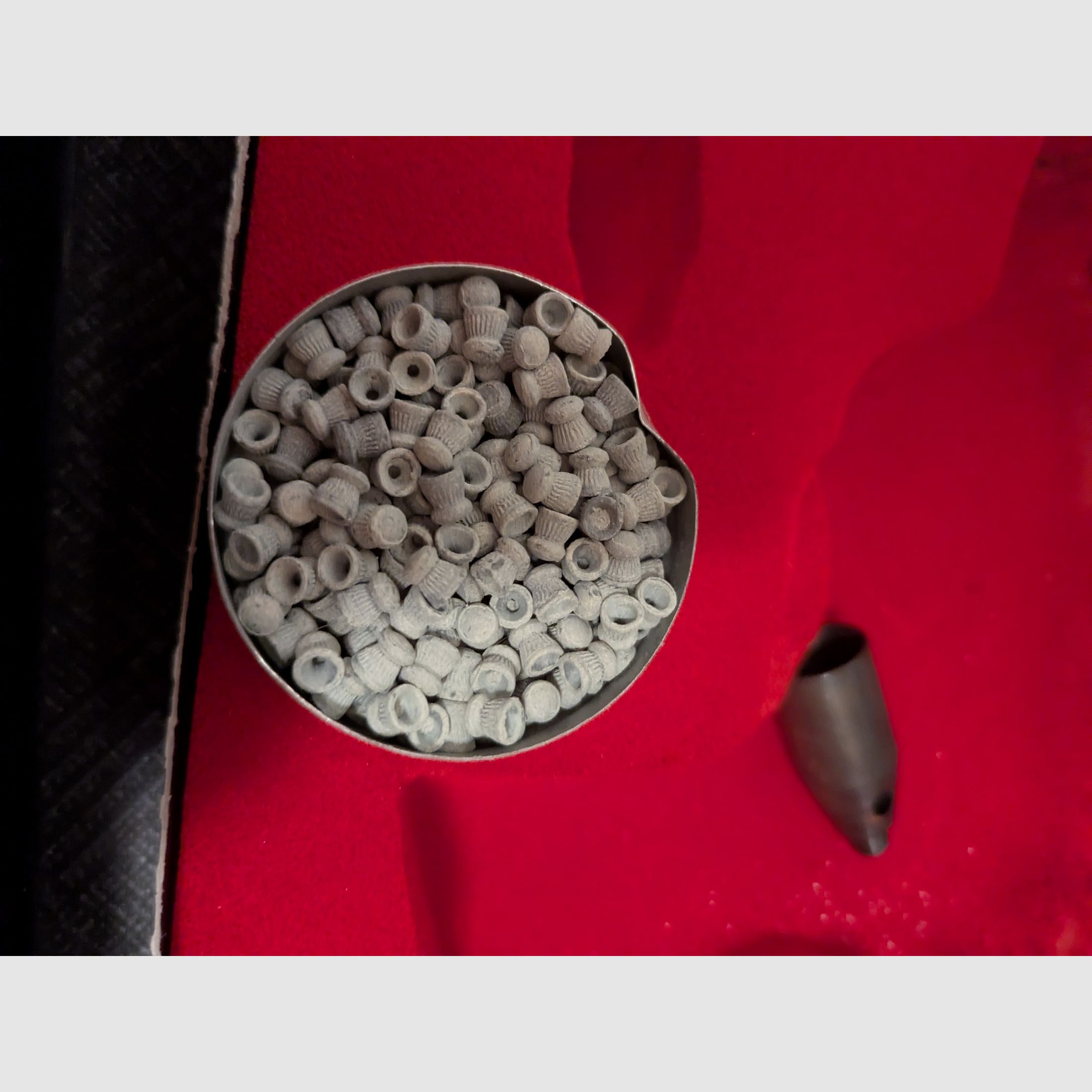 Lov 2 od Lovena 4,5 mm (.177)