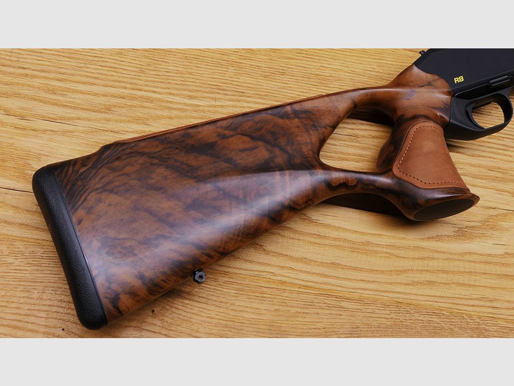Blaser R8 Success Schäftung / Holzklasse 7 / Chesterfield Leder / ATEMBERAUBEND SCHÖN