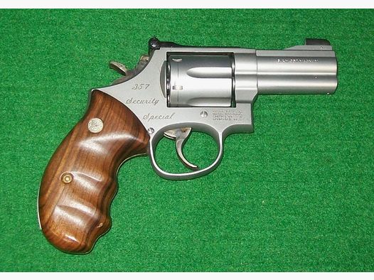 S&W 686