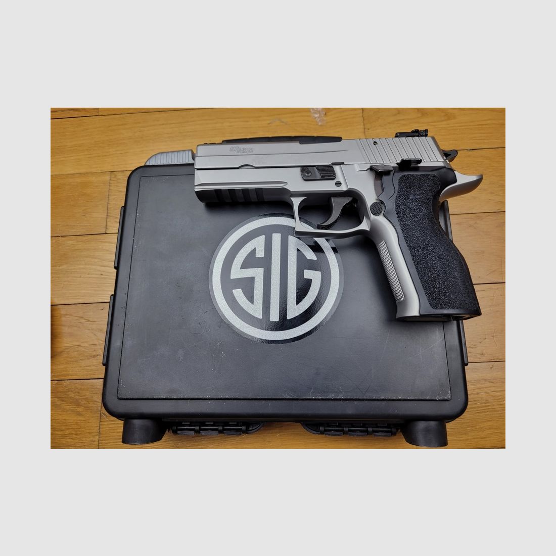 Wunderschöne Sig Sauer P226 LDC – 9×19 – 425 Schuss! 2 Magazine – Neu!, Bild 13 von 14