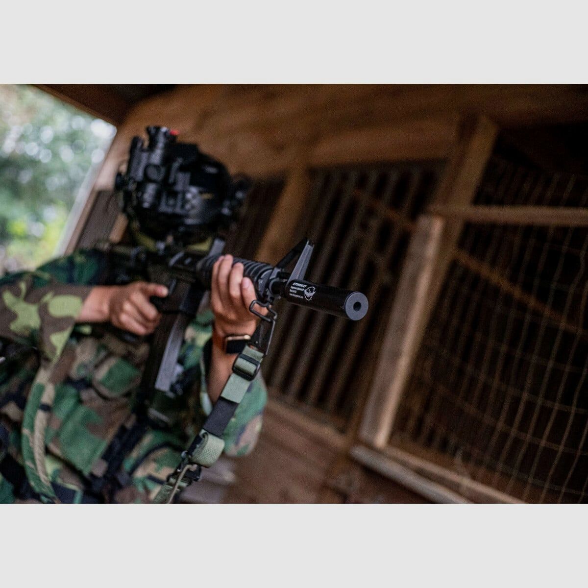Stingray APKALLU S9 Silenciador de Airsoft de Fibra de Carbono con Reducción de Ruido | 14 mm CCW