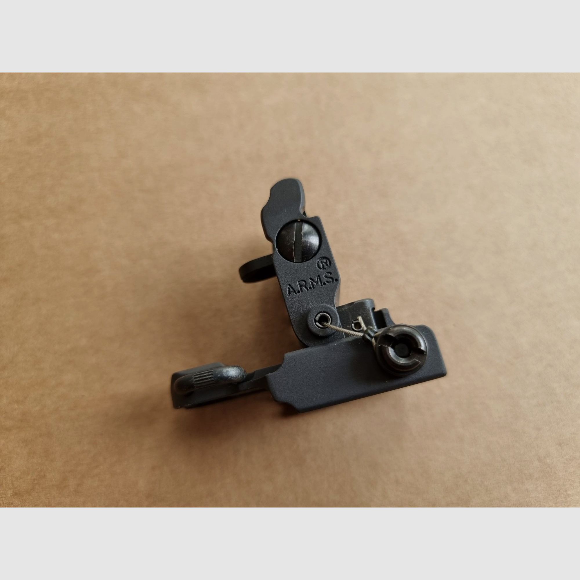 *RARA* A.R.M.S. - Sistema de riel #50-C con miras de gas plegables #41-BL y miras traseras #40-L - AR15 de los 2000