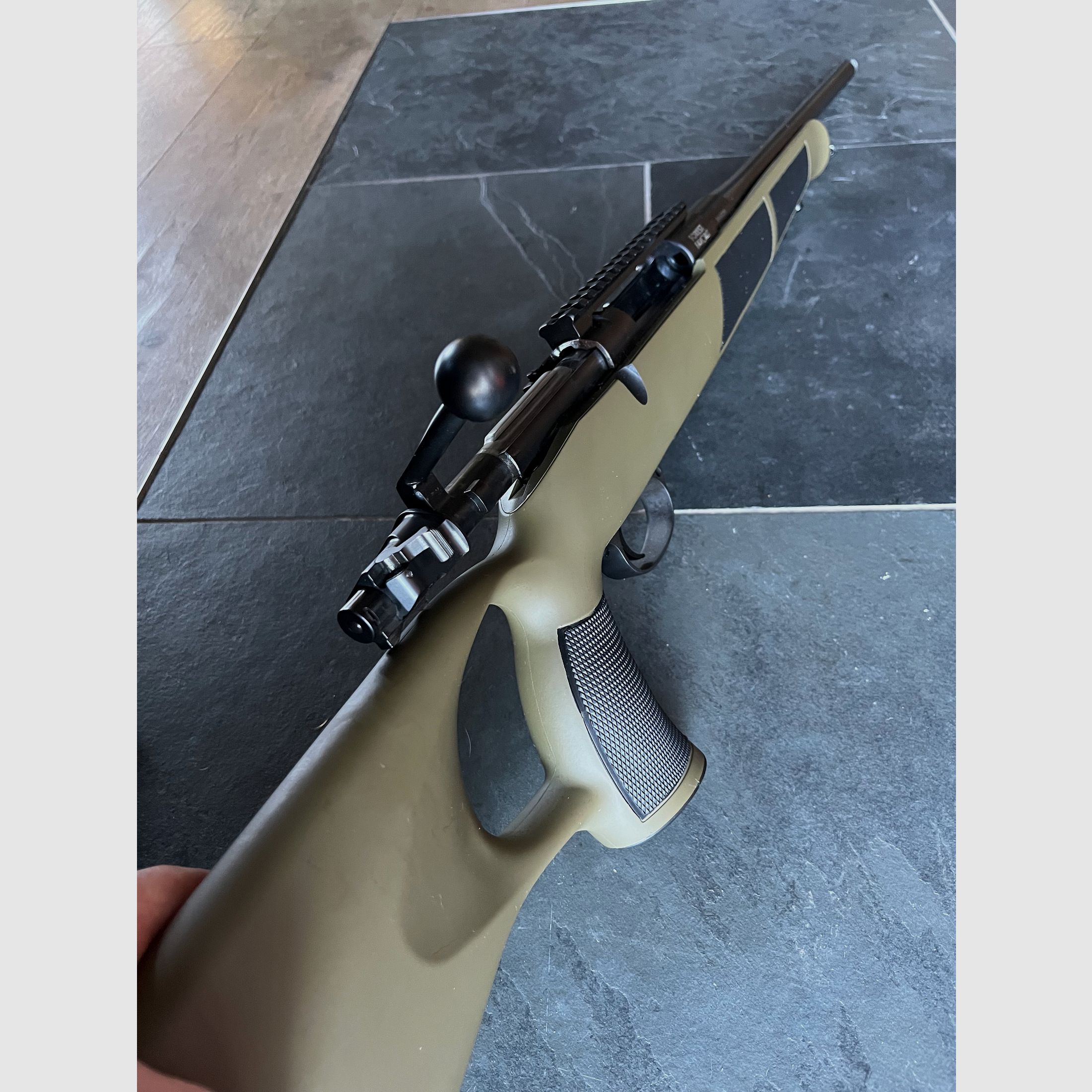 Riperbocca 9,3x62 come nuova, filettatura, calcio forato, sistema 98