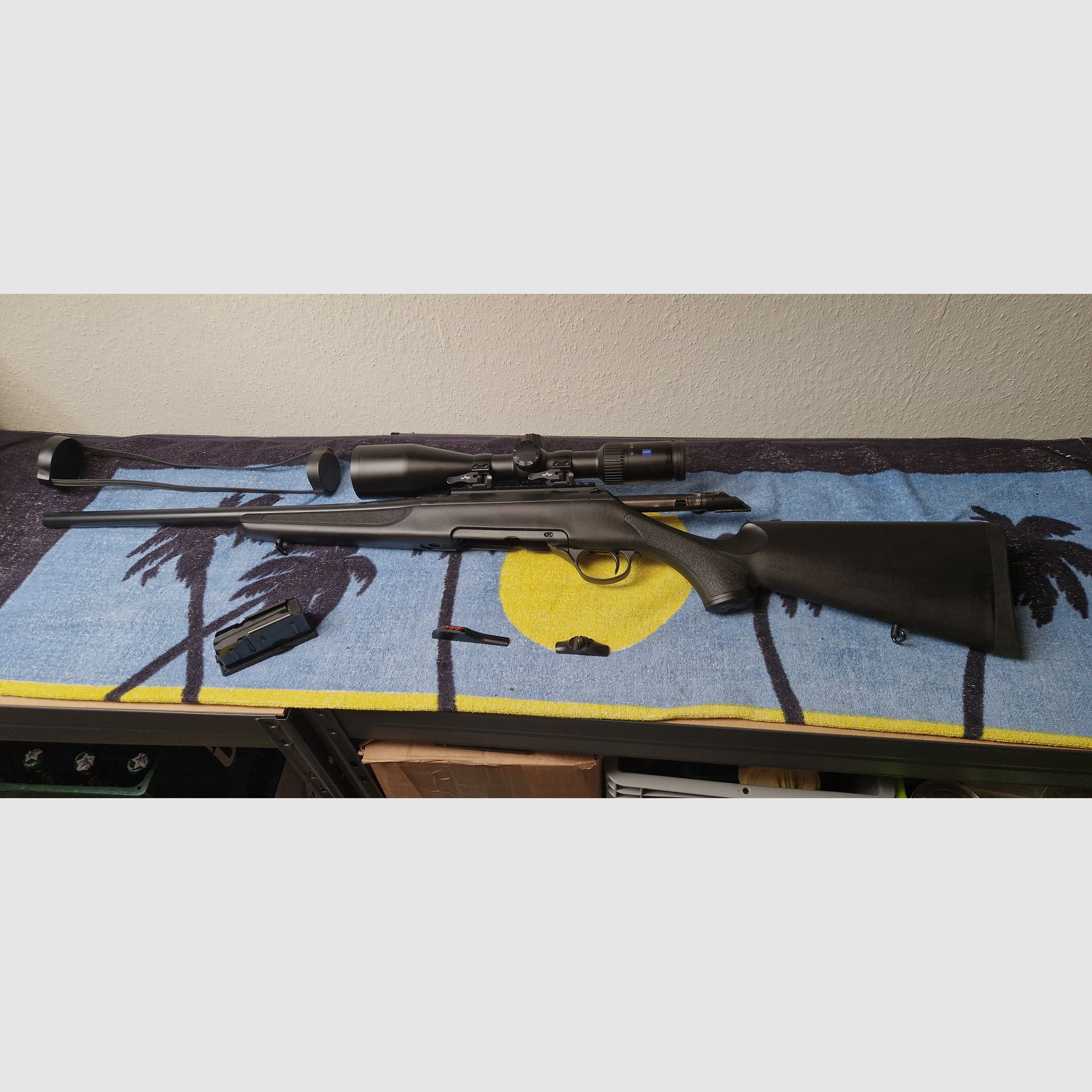 Haenel Jaeger 10 compact in .308 Win mit EAW Spannmontage und Zeiss v4 3-12x56