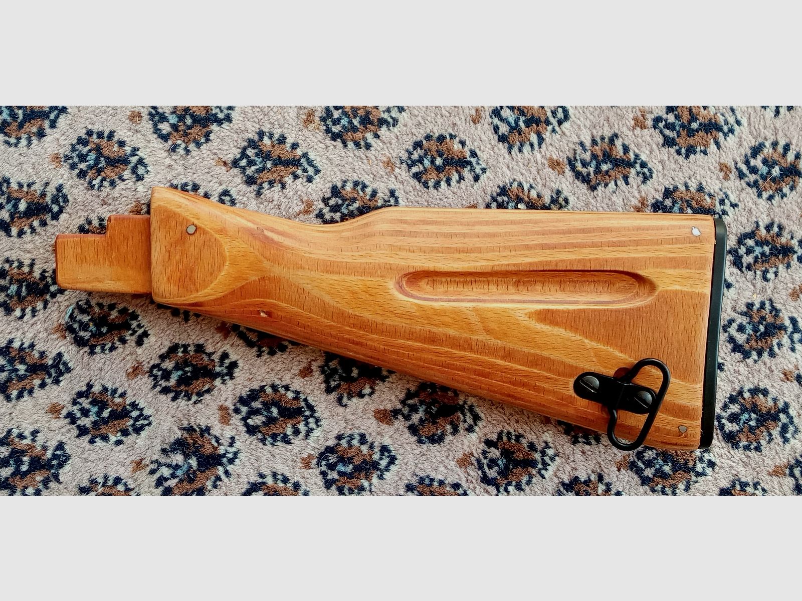 Unmontierter AK74 Festschaft von WBP Holz-Laminat inkl. Schrauben  // AK Schaft Holz