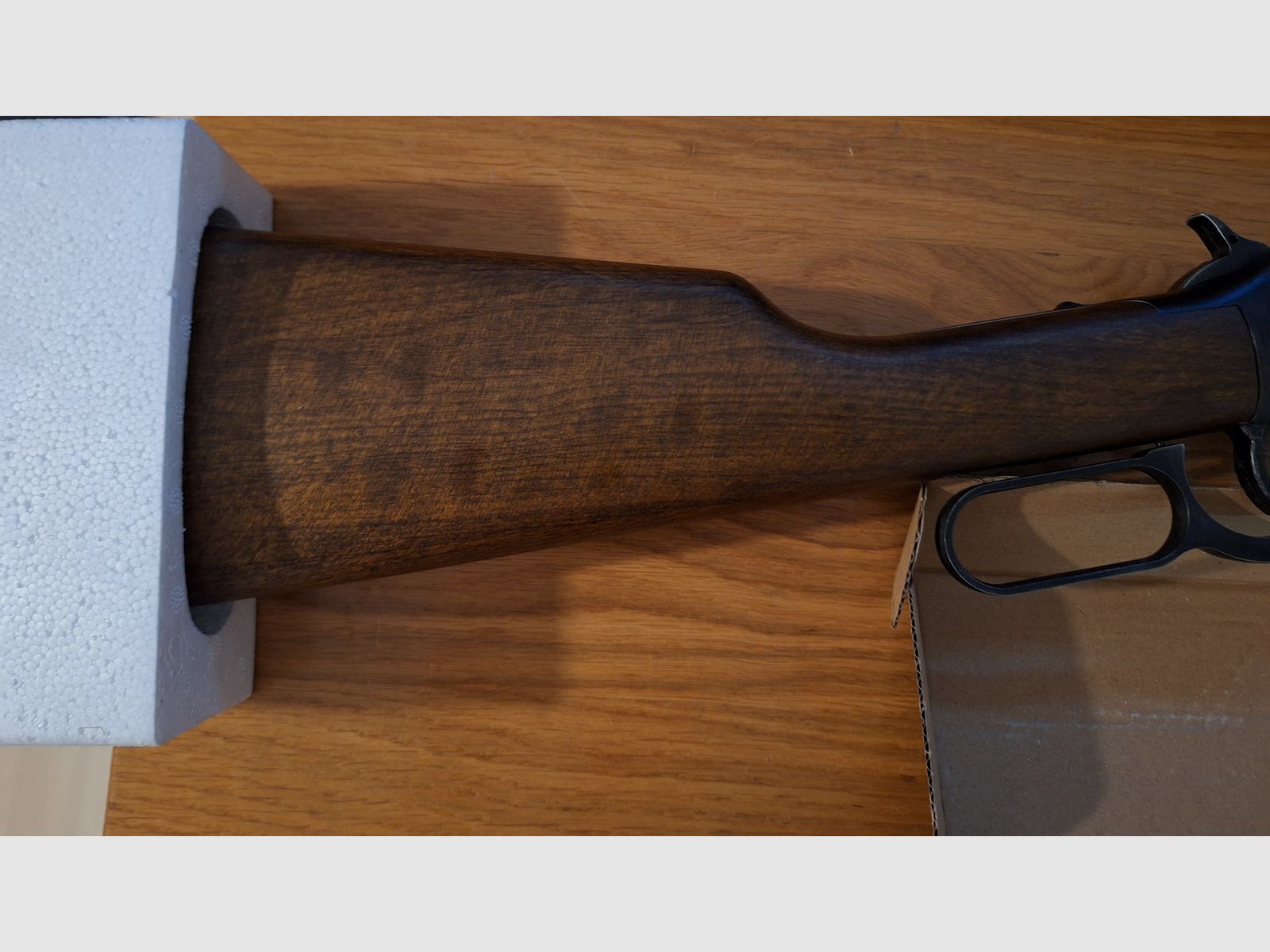 Co2 Cowboy Rifle Legends inkl. Koffer mit Schloss 4,5 mm BB und 4,5 mm Diabolo 34 Ladehülsen insgesamt!