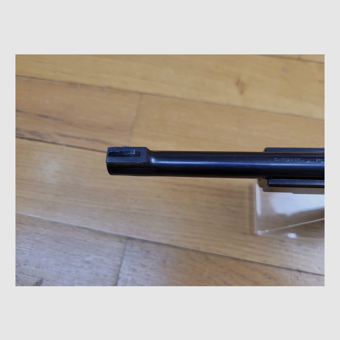 Schöner Unique Modell D6 – Kal. 22LR – Lauf 6 Zoll – Ausgezeichneter mechanischer und ästhetischer Zustand – Zehn-Schuss-Magazin – Sehr zuverlässiges Modell aus Vollstahl – In Originalverpackung für einen Zustand der Waffe, der nahezu neu ist!, Bild 15 von 21
