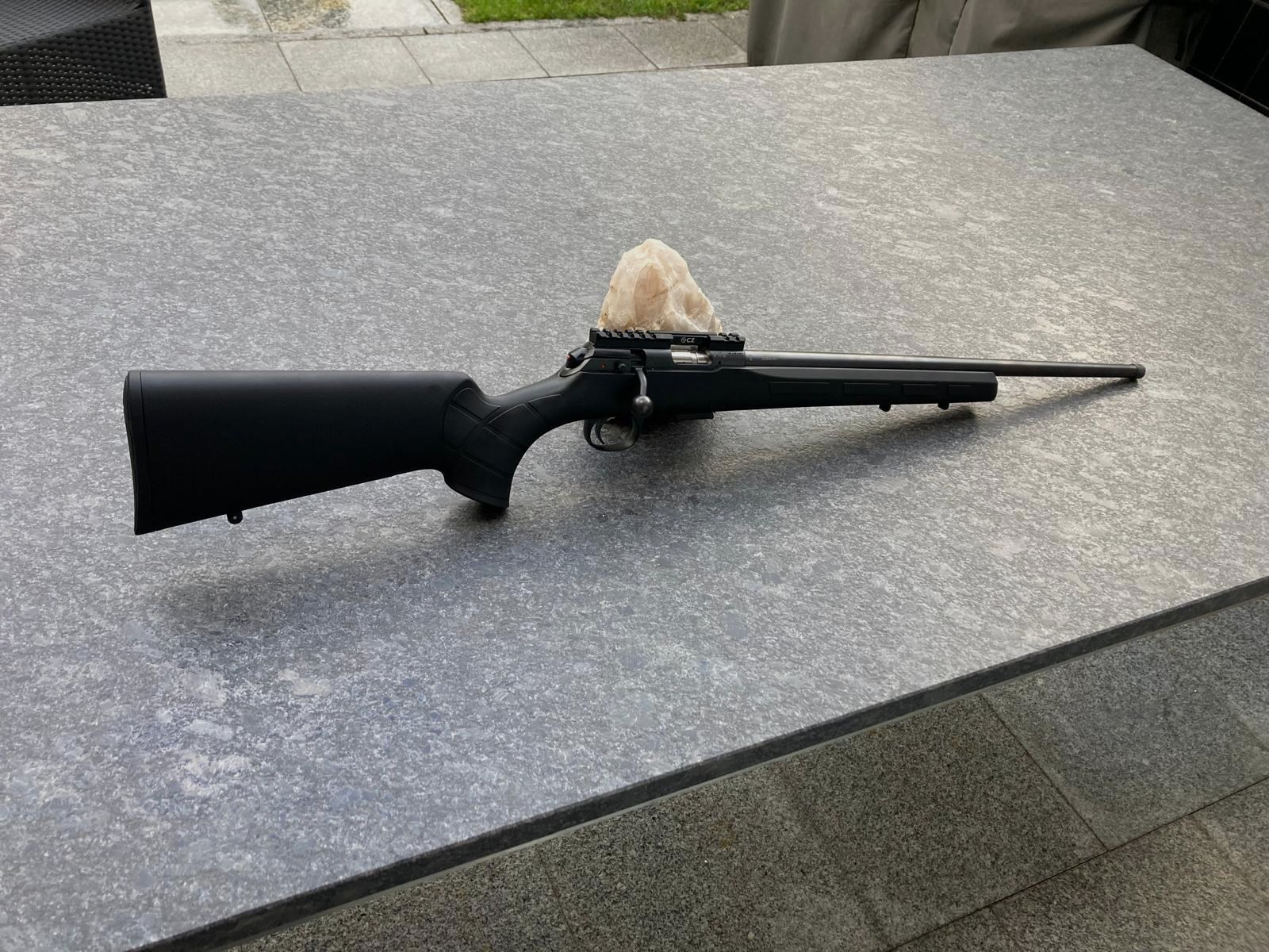 CZ 457 Synthetic en calibre .22 l.r.