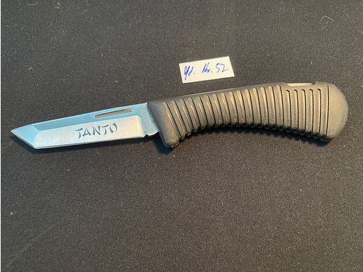 Such folding knife, backlock, two-handed knife, rubber grip (very grippy) 52