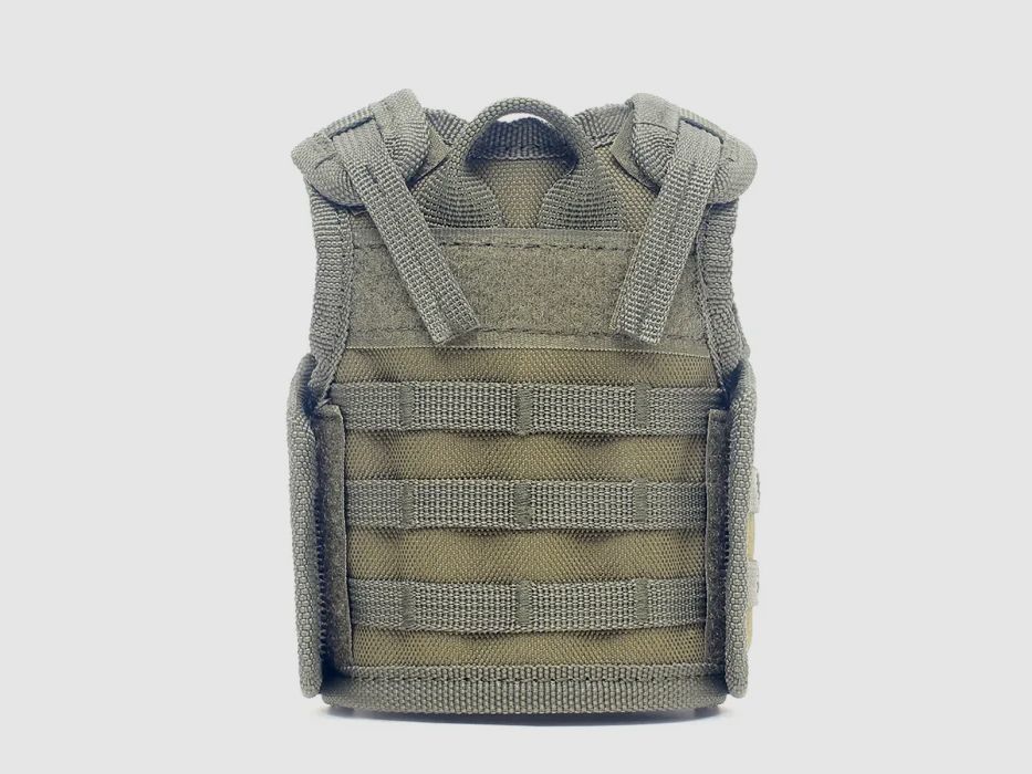 Mini Tactical Schutzweste mit Fronttaschen für Bierflasche / Weinflasche / Thermosflasche - Oliv