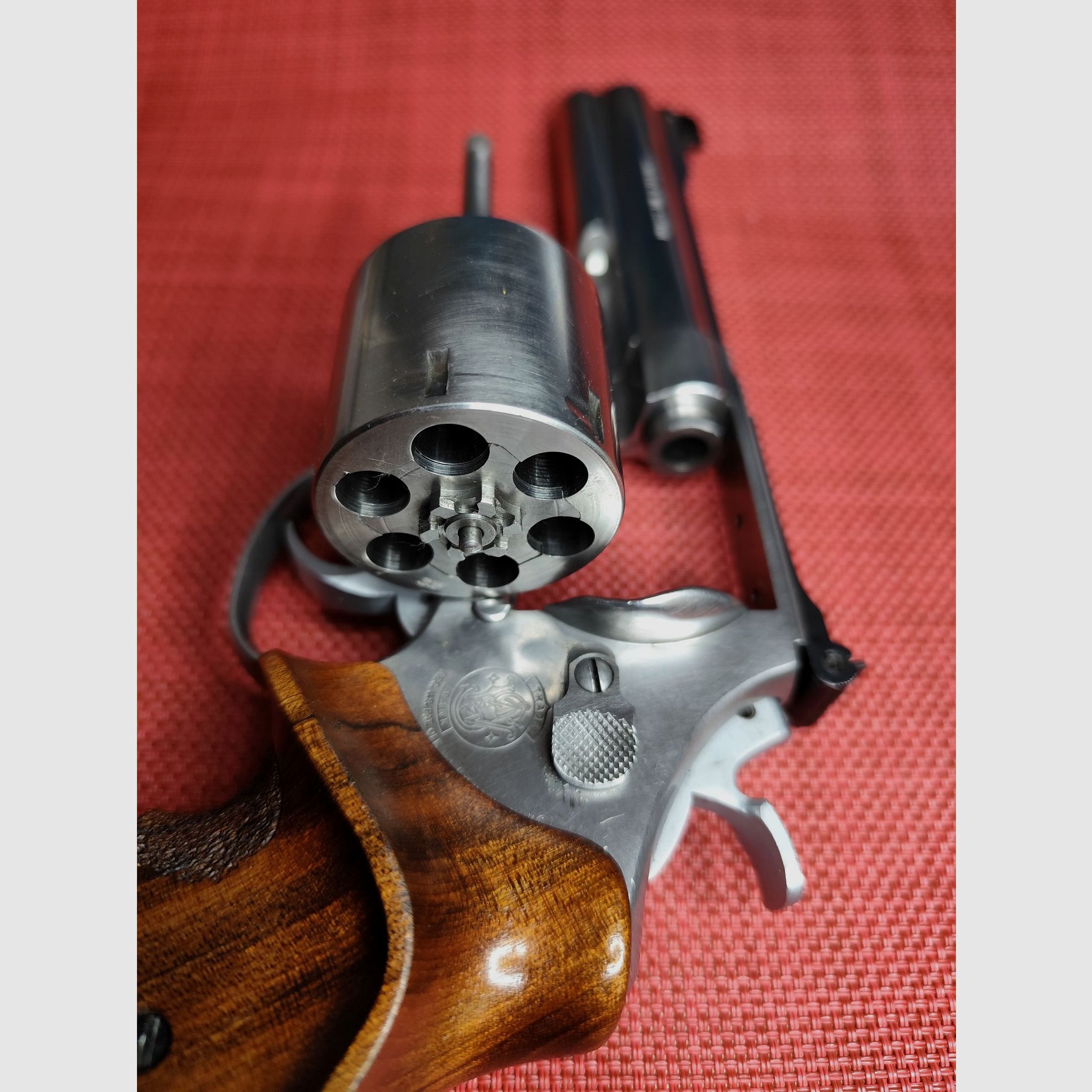 S&W Revolver  cal. 357 Magnum - Mod. 627