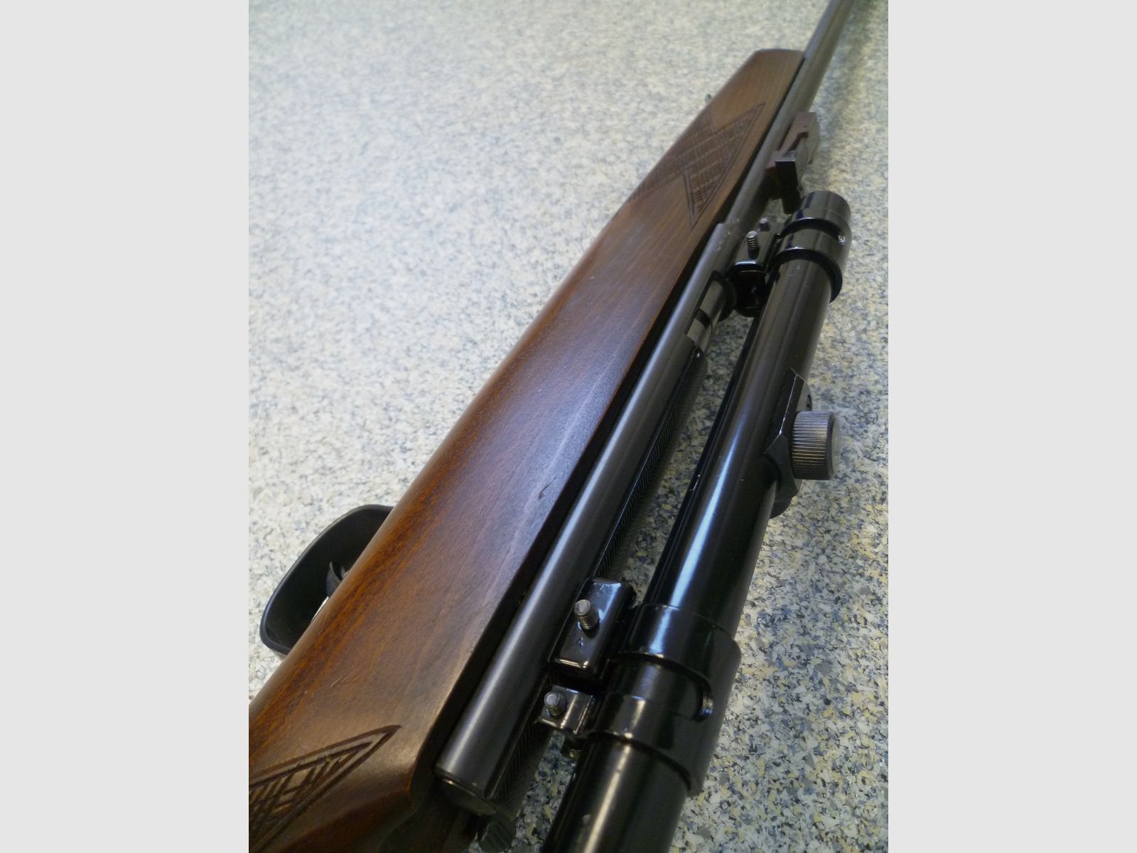 Repetierbüchse Voere .22 lr
