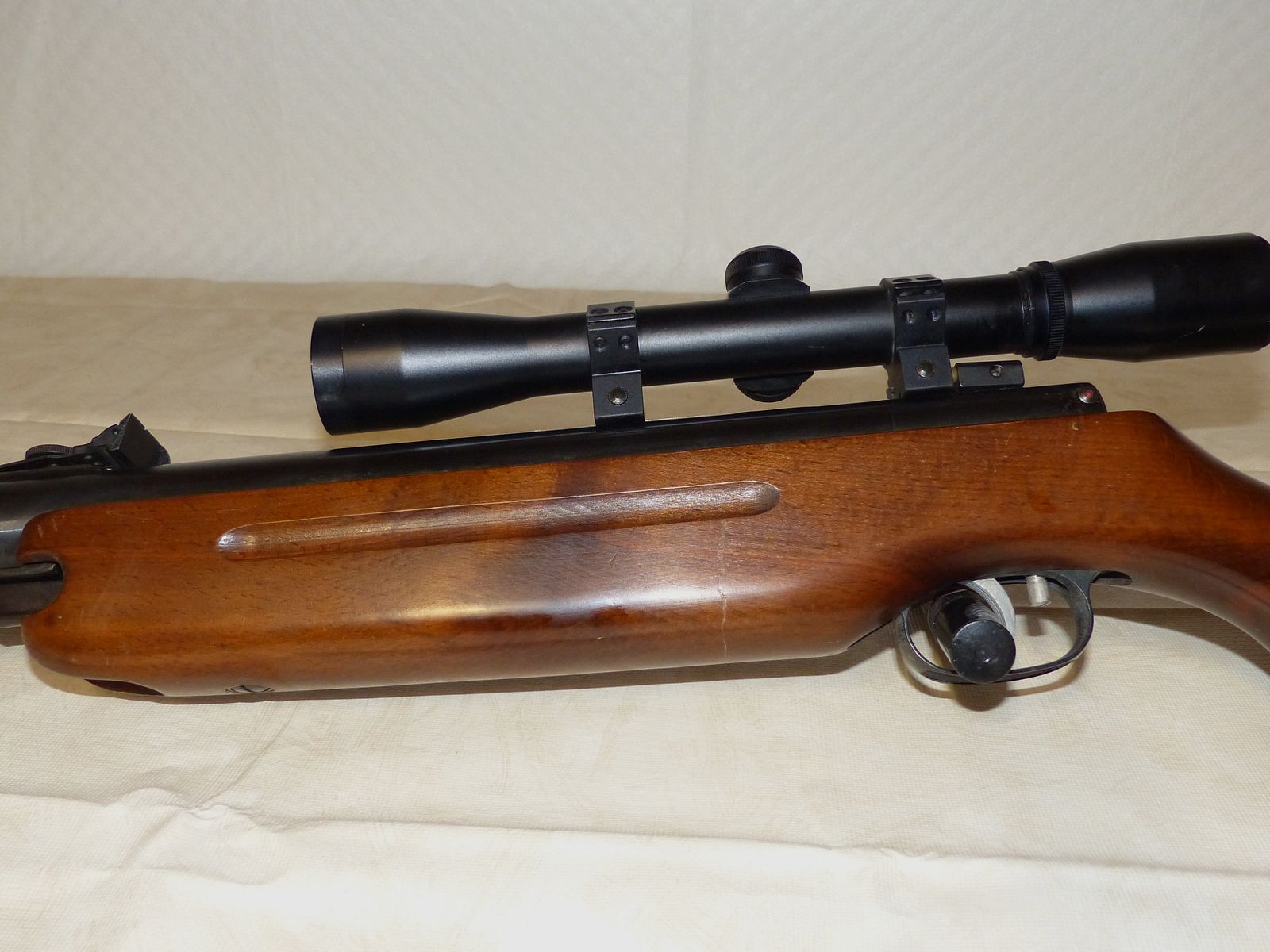 Druckluftgewehr Luftgewehr Weihrauch Mod. HW 35 mit F, Sicherung und Zielfernrohr vintage