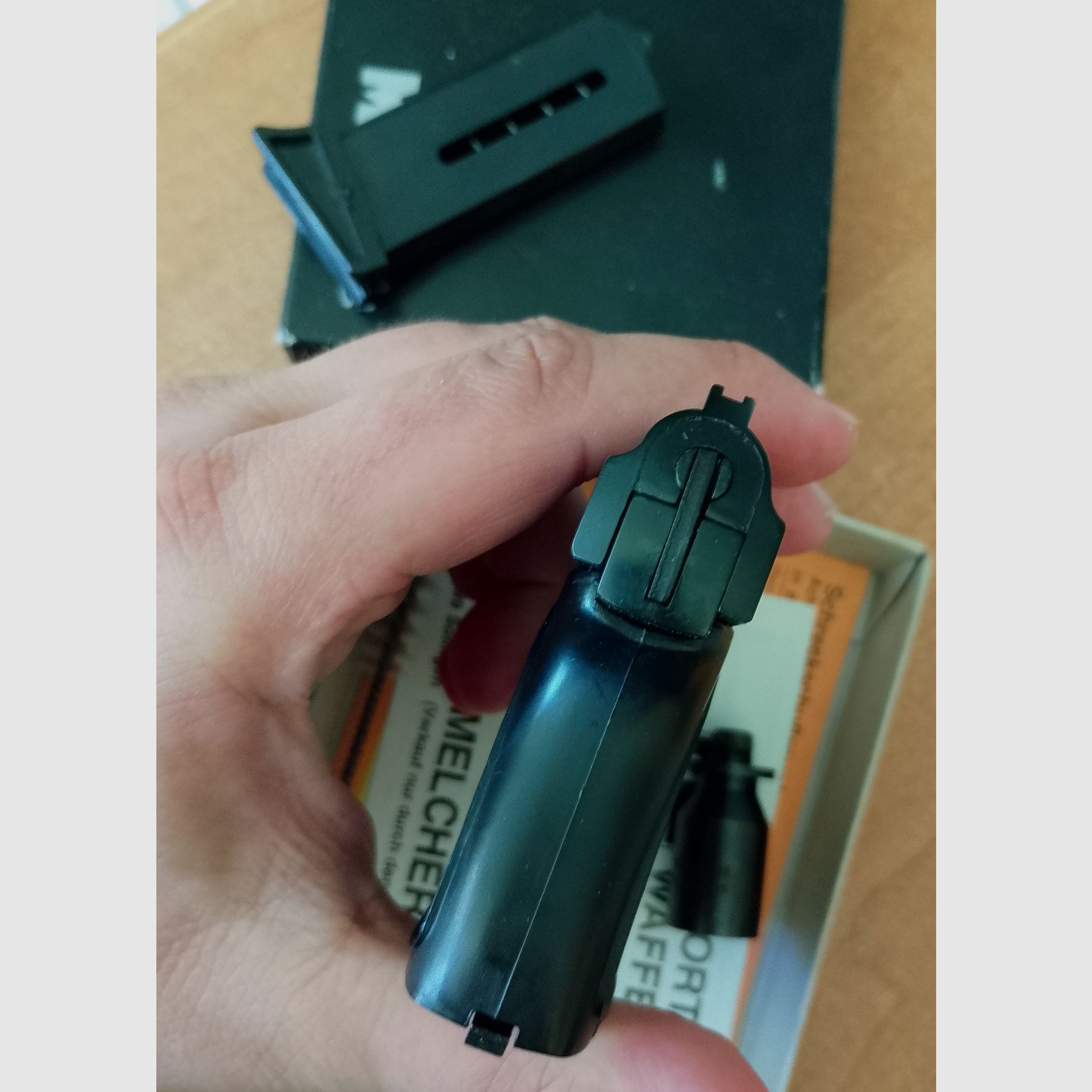 Seltene ME 8 Detective 8mm Knall im PTB 100/2 mit Verpackung!