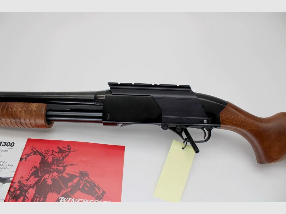 Vorderschafts Repetier Flinte Winchester 1300 Defender 12/76