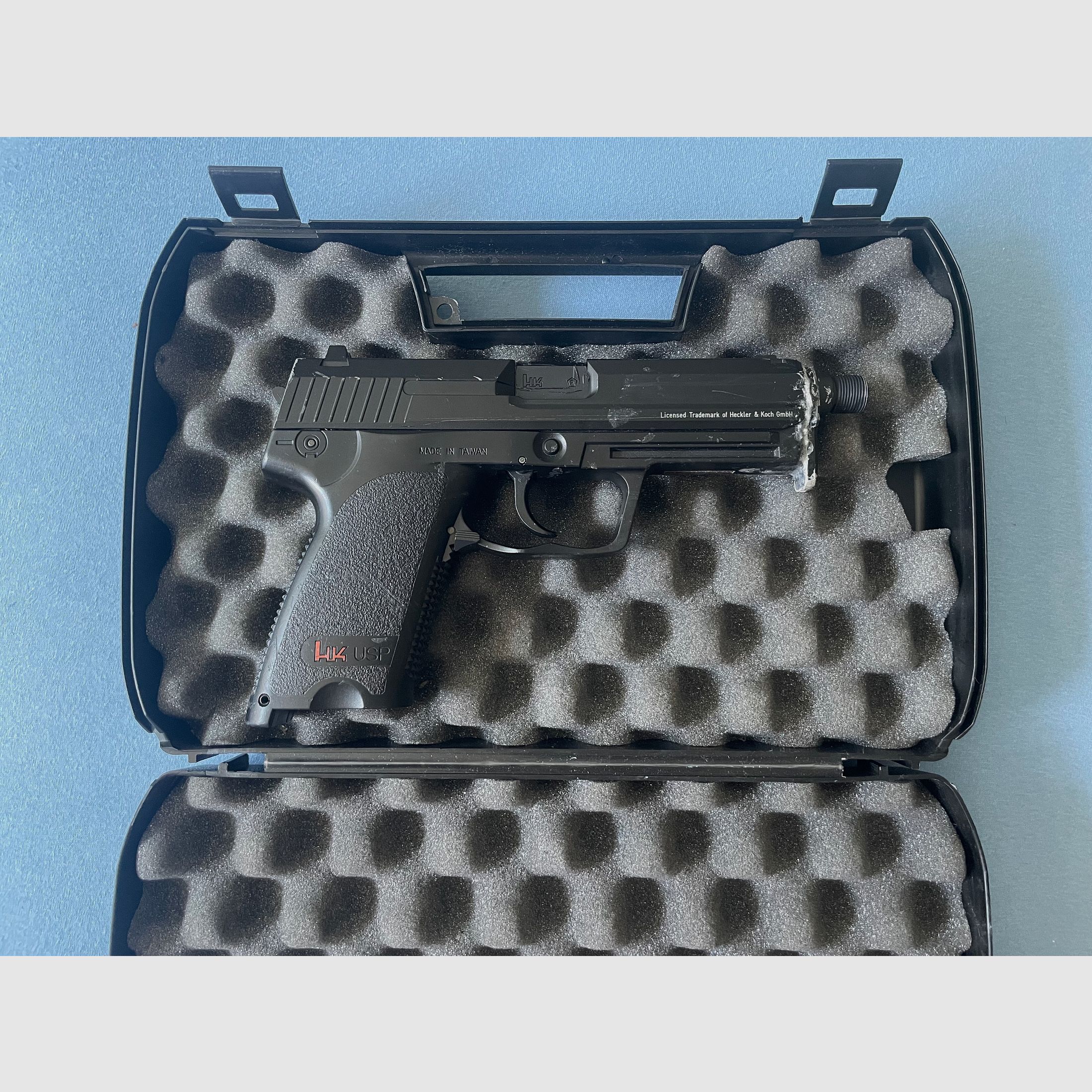 Umarex H&K USP CO2 NBB (+ 3 Magazine und Koffer)