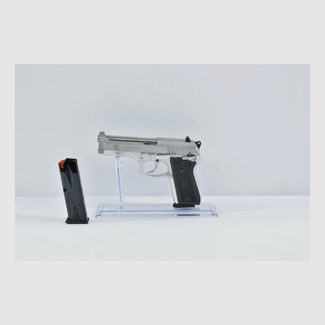 Taurus PT92CS