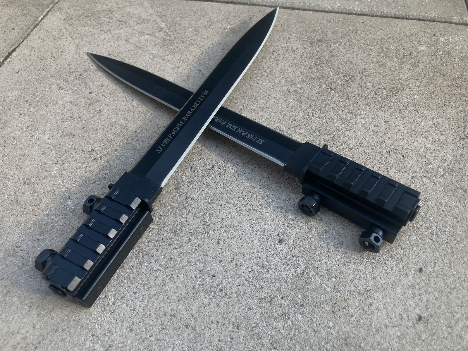 Universal Picatinny bayonet made of stainless steel, among others for Umarex HDR HDP HDB HDS, First Strike, Byrna, Tippmann TiPX Home Defence crossbow etc.