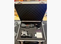 Warmtebeeldcamera (Leica View) plus opzetapparaat (Sytong HT66) in koffer inclusief accu voor het opzetapparaat en oplaadkabels
