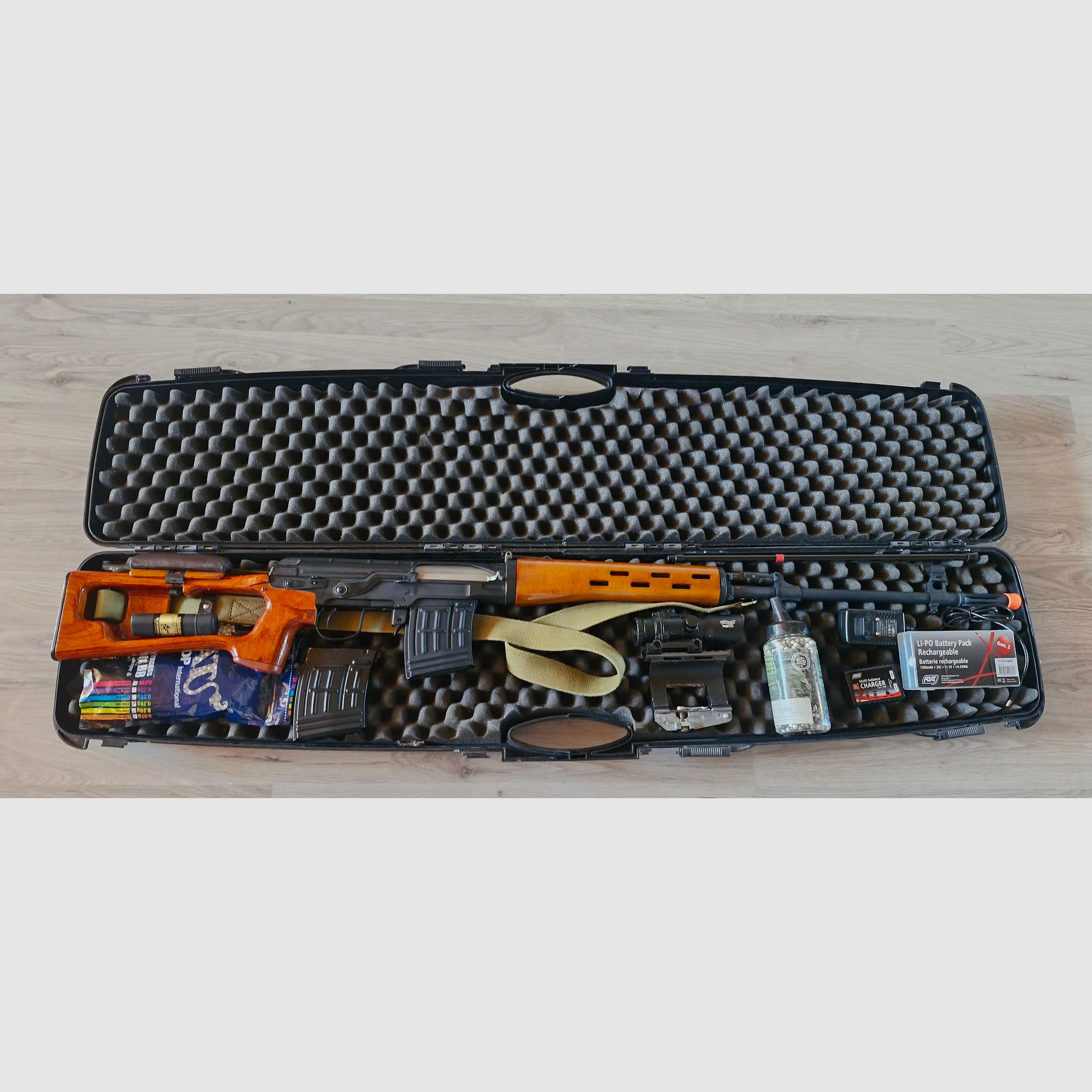 LCT SVD Airsoft madera real S-AEG