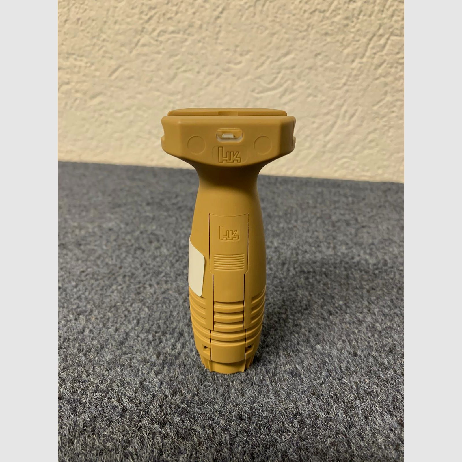 HK storm grip with insert for LM/LLM switch sand color / RAL8000 - NEW - Heckler & Koch Mr223 Mr308 G28 G95k KSK