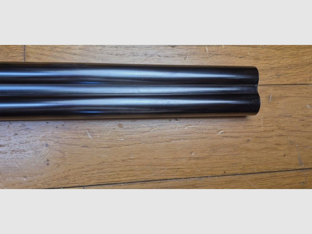 Wunderschöne Flinte Robust Modell Nr. 246 – Manufrance Saint-Étienne – Kal. 16/70 – Waffe um 1952/1954 (!) – 100% Jaspage und Gravuren – Spiegel-Lauf, quasi nie geschossen – Vollständige Originalverpackung (Garantie, Handbuch, Prüfungszertifikat) – Zustand nahe neuwertig für diese 72 Jahre! – Fast museales Stück – TBE+++, Bild 23 von 56
