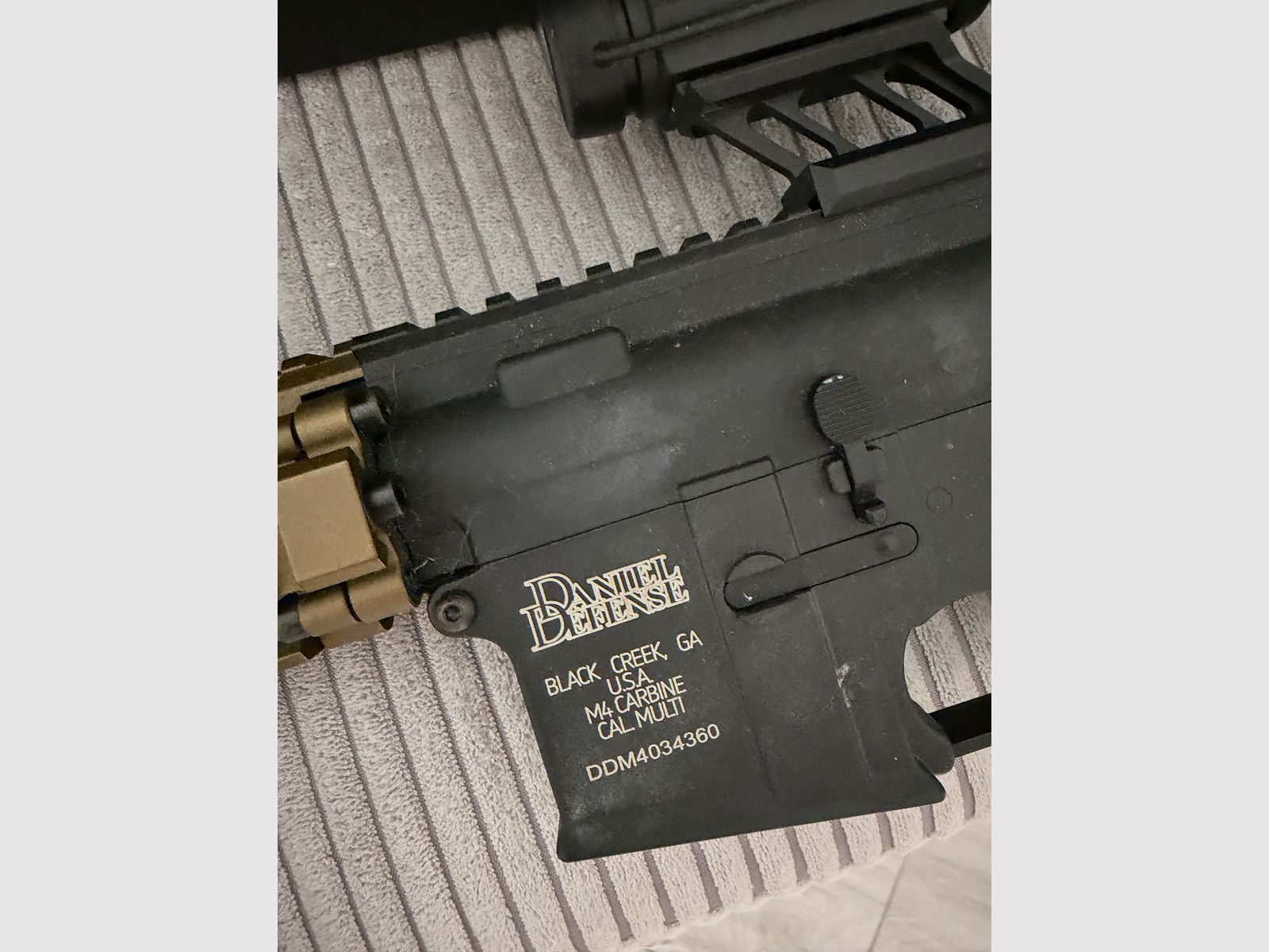 Airsoft Waffe Gewehr John Defense mit Zubeör
